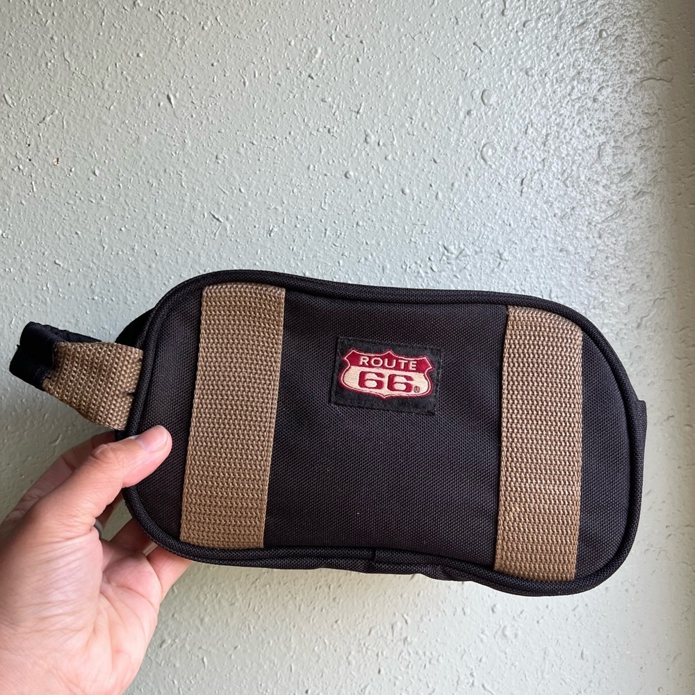 Route 66 Vintage Black and Tan Men's Bag